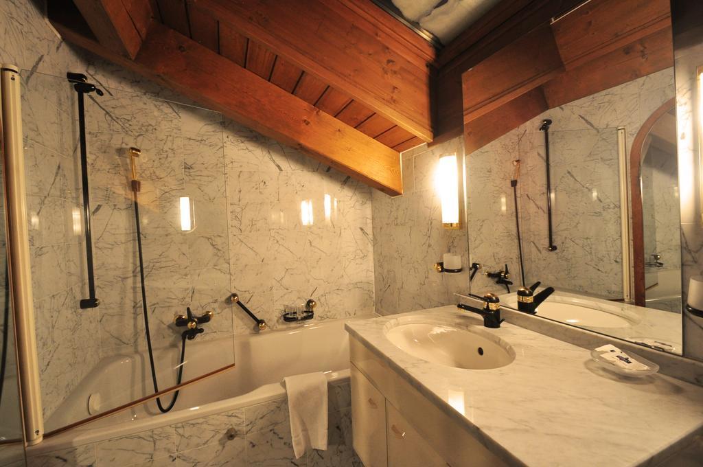 Haus Tiefbach - Apartment Cervino زيرمات المظهر الخارجي الصورة